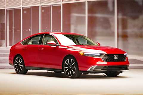 2023 Honda Accord gets more expensive, hybrid more efficient