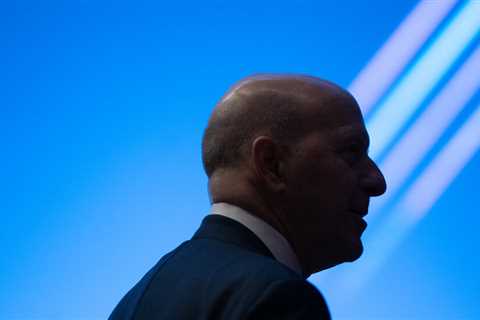 Goldman Sachs Cuts C.E.O. David Solomon’s Pay After Bank’s Poor Performance