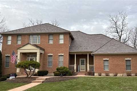 Synthetic Shake Roof Updates Home’s Appearance