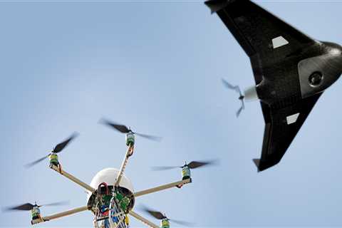 What are the two types of uavs?
