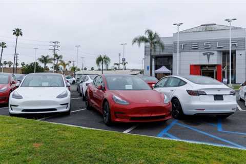 Tesla rolls out global customer referral incentive as EV price war heats up