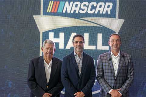 Johnson and Knaus fittingly head into NASCAR Hall of Fame together