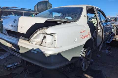 Junkyard Gem: 1997 Toyota Cresta Exceed G 2.5