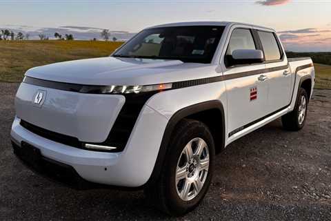 2023 Lordstown Endurance electric pickup appears on Cars & Bids