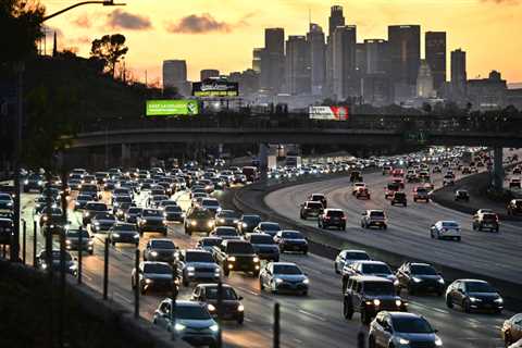 New cars in California could alert drivers for breaking the speed limit