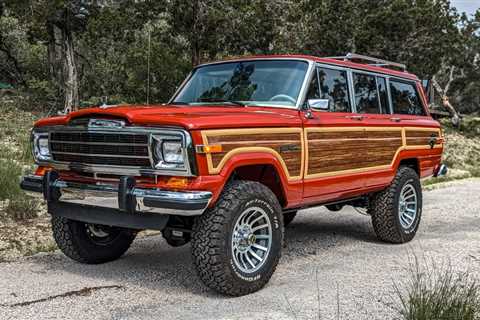 1988 Jeep Grand Wagoneer gets 807-hp Hellcat V8 and supercar-like price