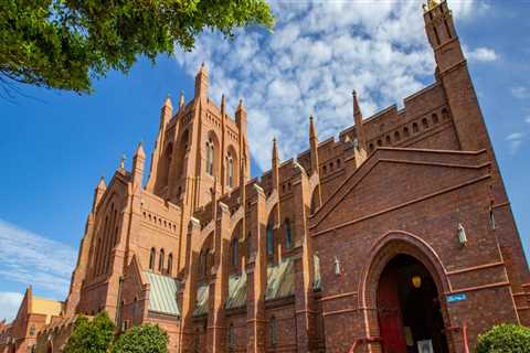 Exploring the Christian Faith at Christ Church in Louisville, KY