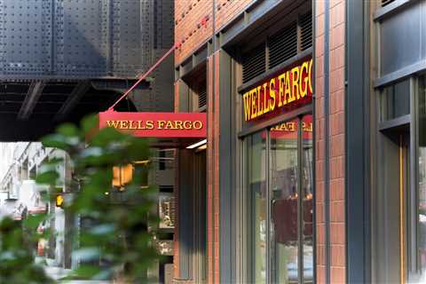 Wells Fargo updates virtual assistant to monitor spending