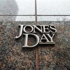 Former Jones Day Associates Will Get a Trial in Dad Bias Suit