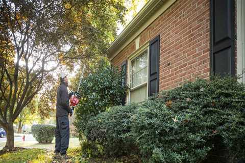 Why Hedge And Bush Trimming Is Crucial For Custom Home Builders In Northern Virginia