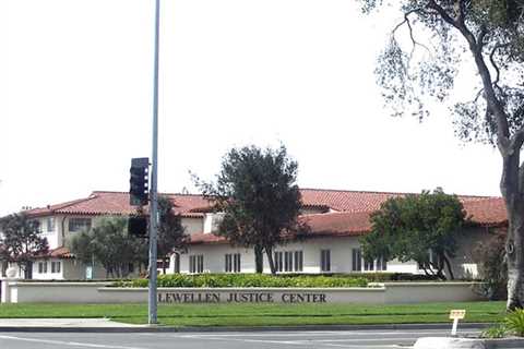 Explosion in Santa Maria Courthouse Injures Two, Shutters Operations