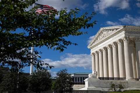 Supreme Court declines to block EPA methane, mercury rules