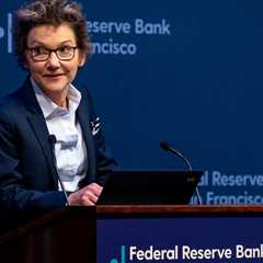 Fed Official Pushes Back on Pre-emptive Policy Moves