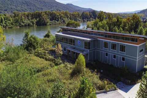 Exploring Environmental Conservation in Northeast Tennessee
