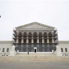 Justices to consider circumstances in which police may enter a home during an emergency