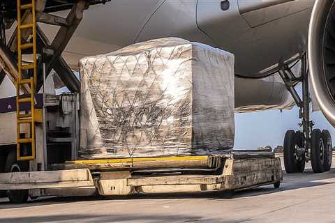 The Benefits of Using Air Freight for Time-Sensitive Relocations