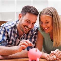 White House and Crypto Industry Fight Bank Lobby Over Stablecoin Income