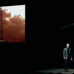 Jeff Bezos speaks on customers and the things that don''t change