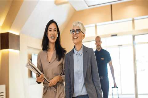 How Executive Assistants Coordinate VIP Events With Security Services for Seamless Operations